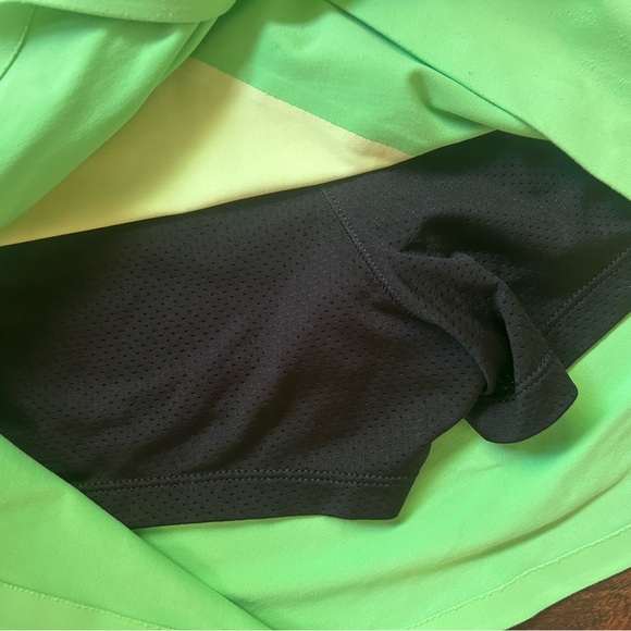 EXCLNT women’s Title Nine green black tennis golf skort skirt stretch L - Picture 6 of 7